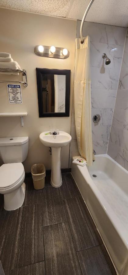 Nashoba Valley Inn & Suites Ayer Kültér fotó