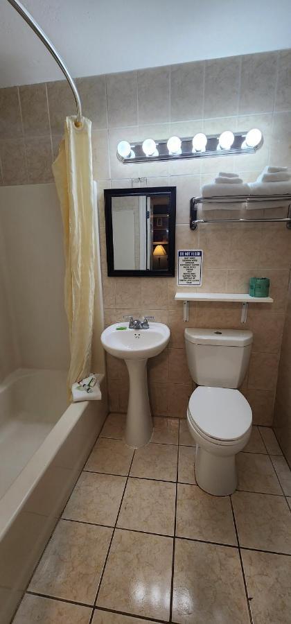 Nashoba Valley Inn & Suites Ayer Kültér fotó