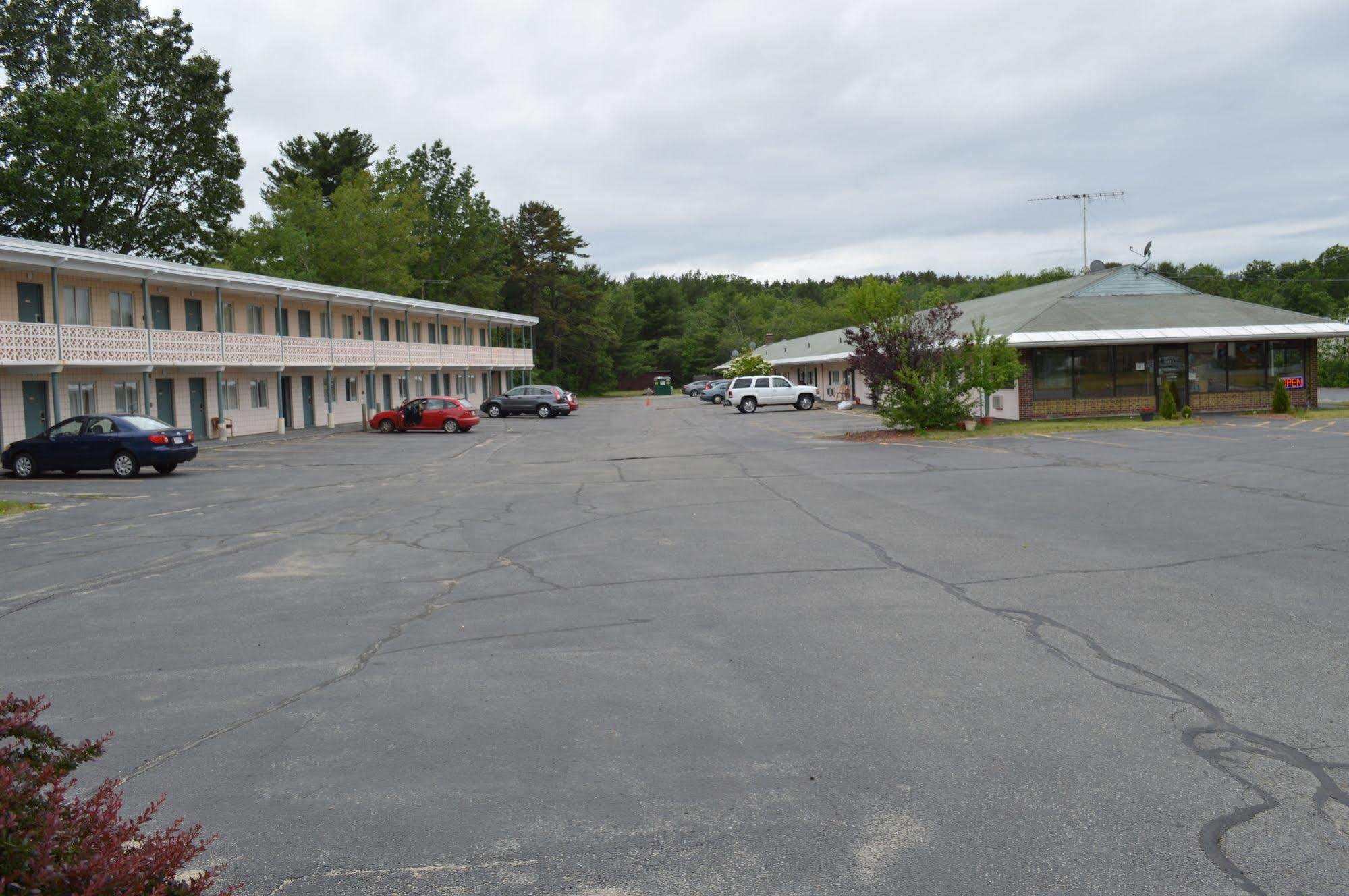 Nashoba Valley Inn & Suites Ayer Kültér fotó