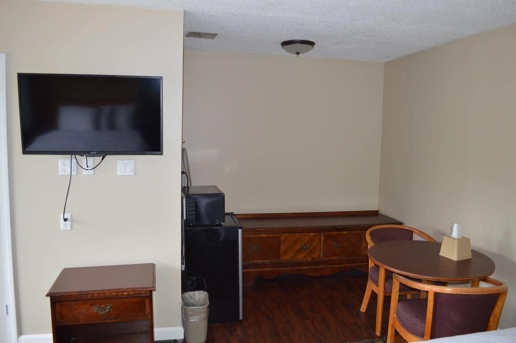 Nashoba Valley Inn & Suites Ayer Kültér fotó