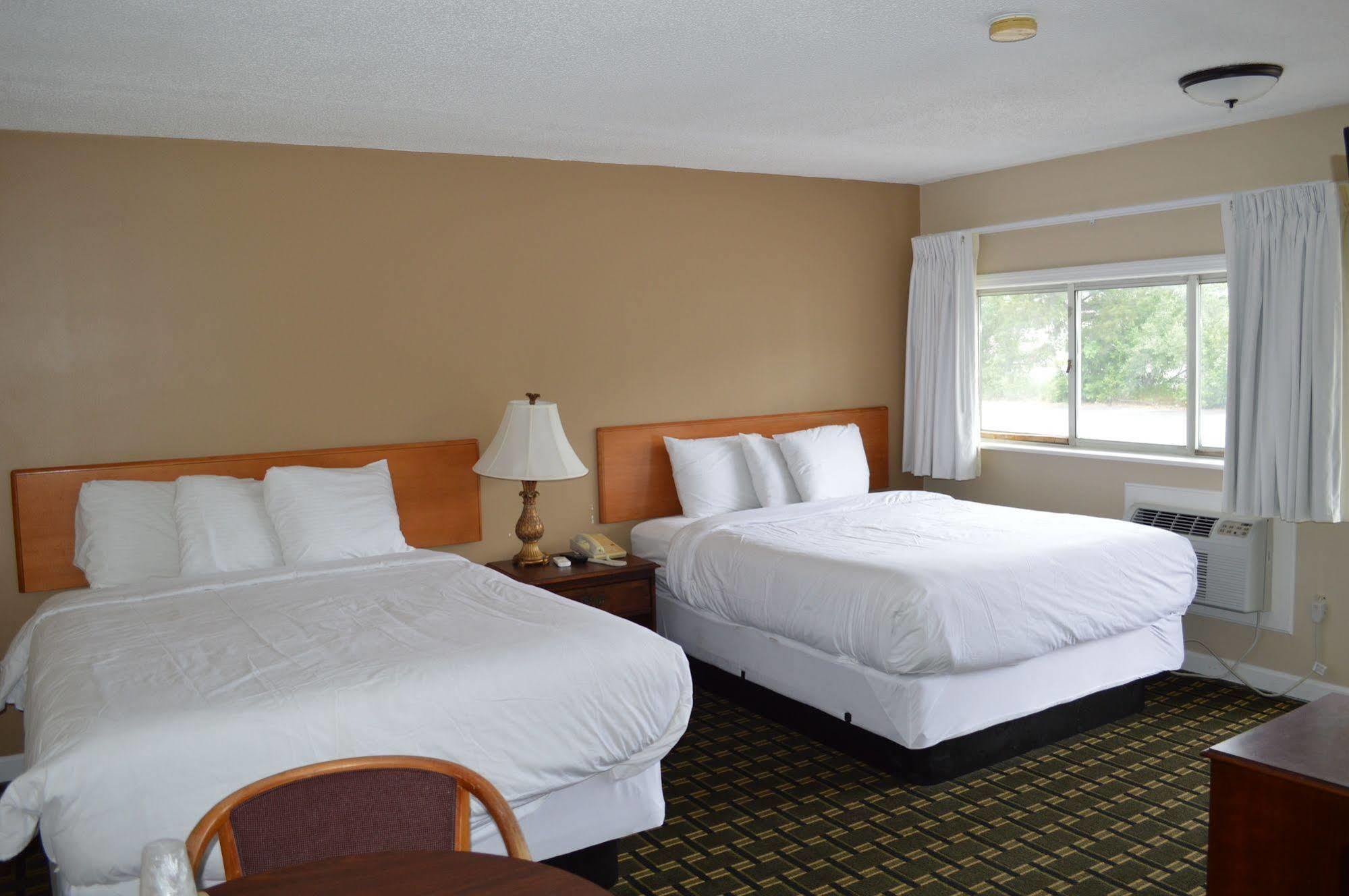 Nashoba Valley Inn & Suites Ayer Kültér fotó